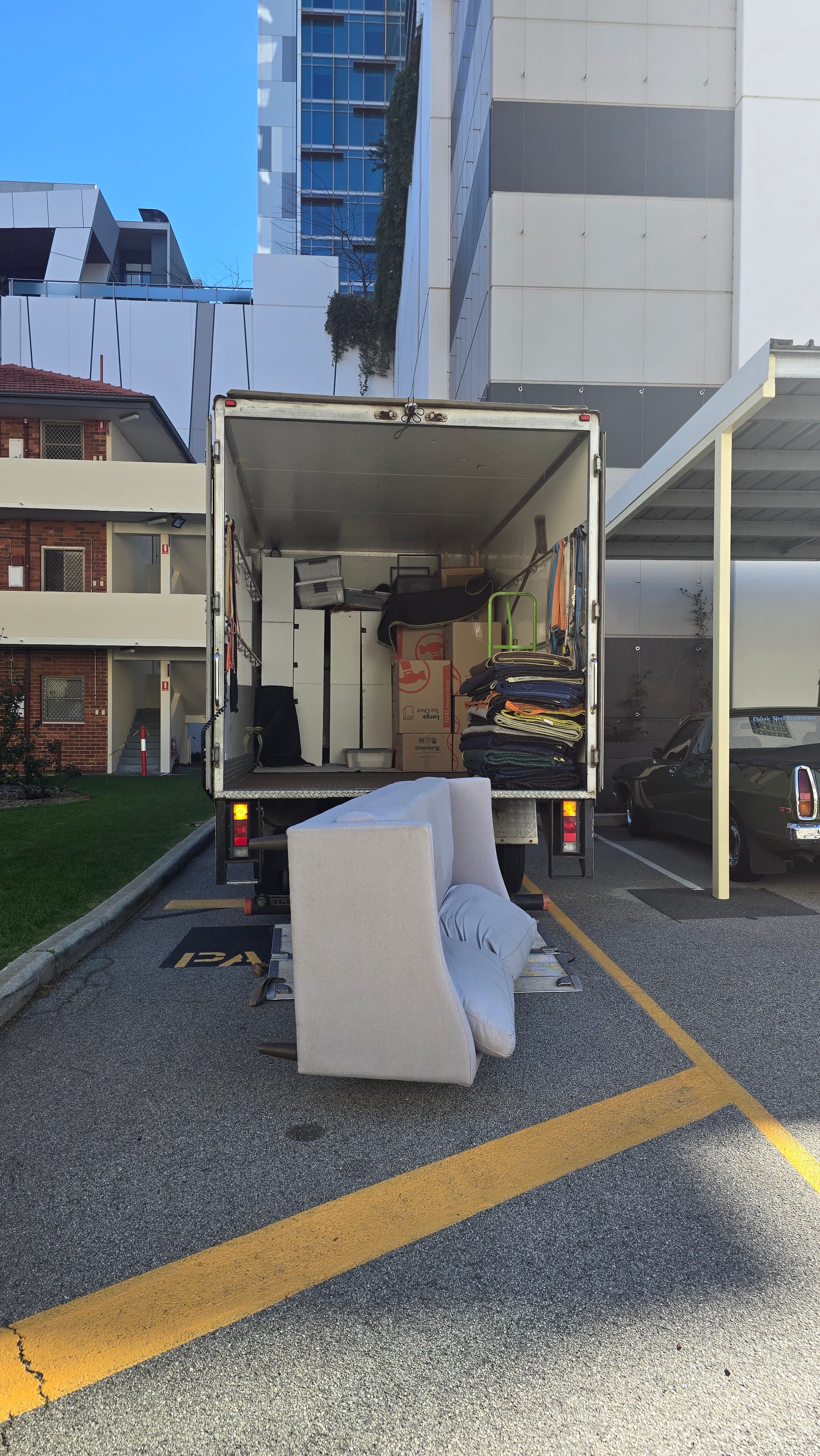 Budget Removals in Fremantle