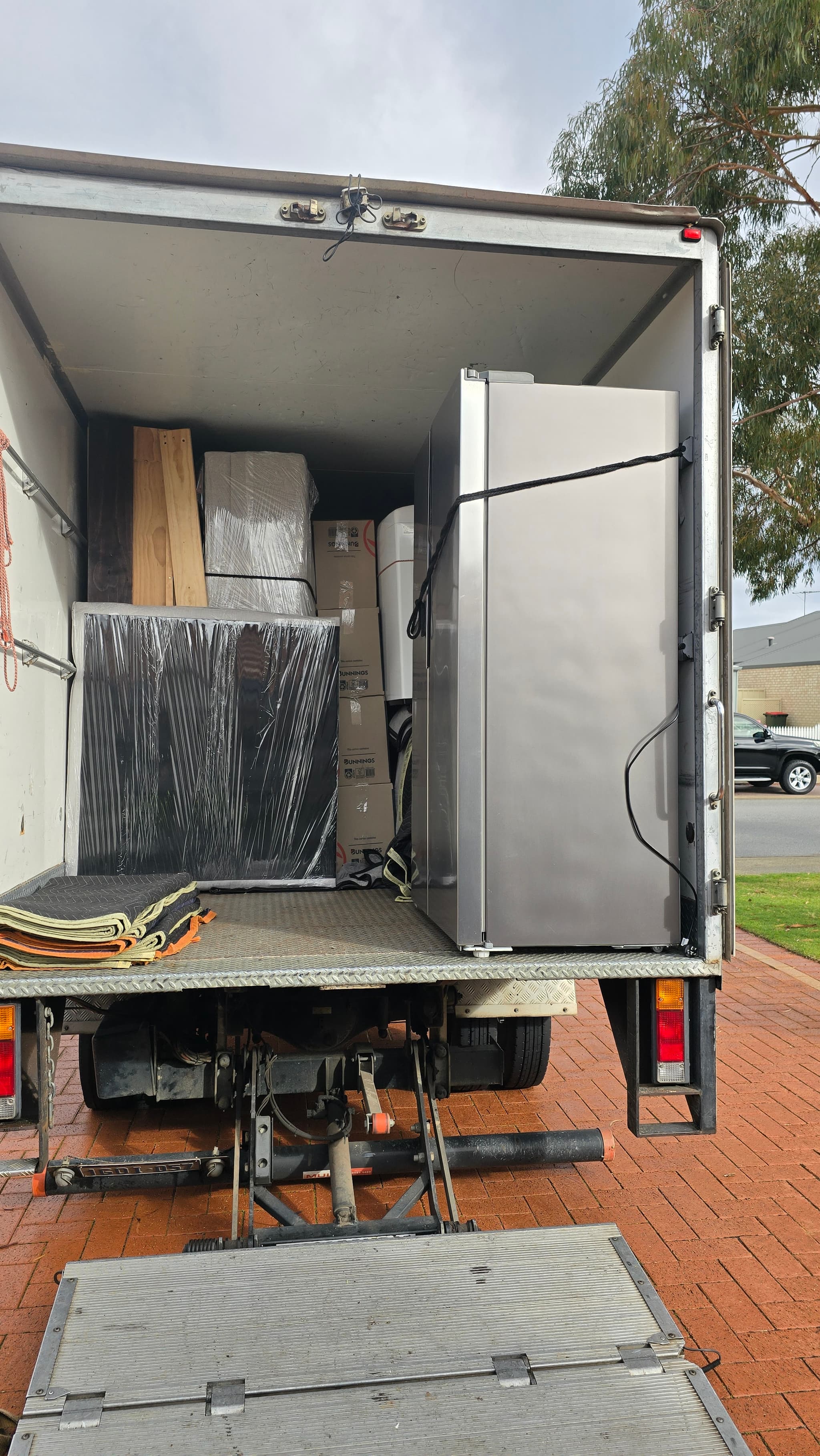 Affordable Movers in Canning Vale