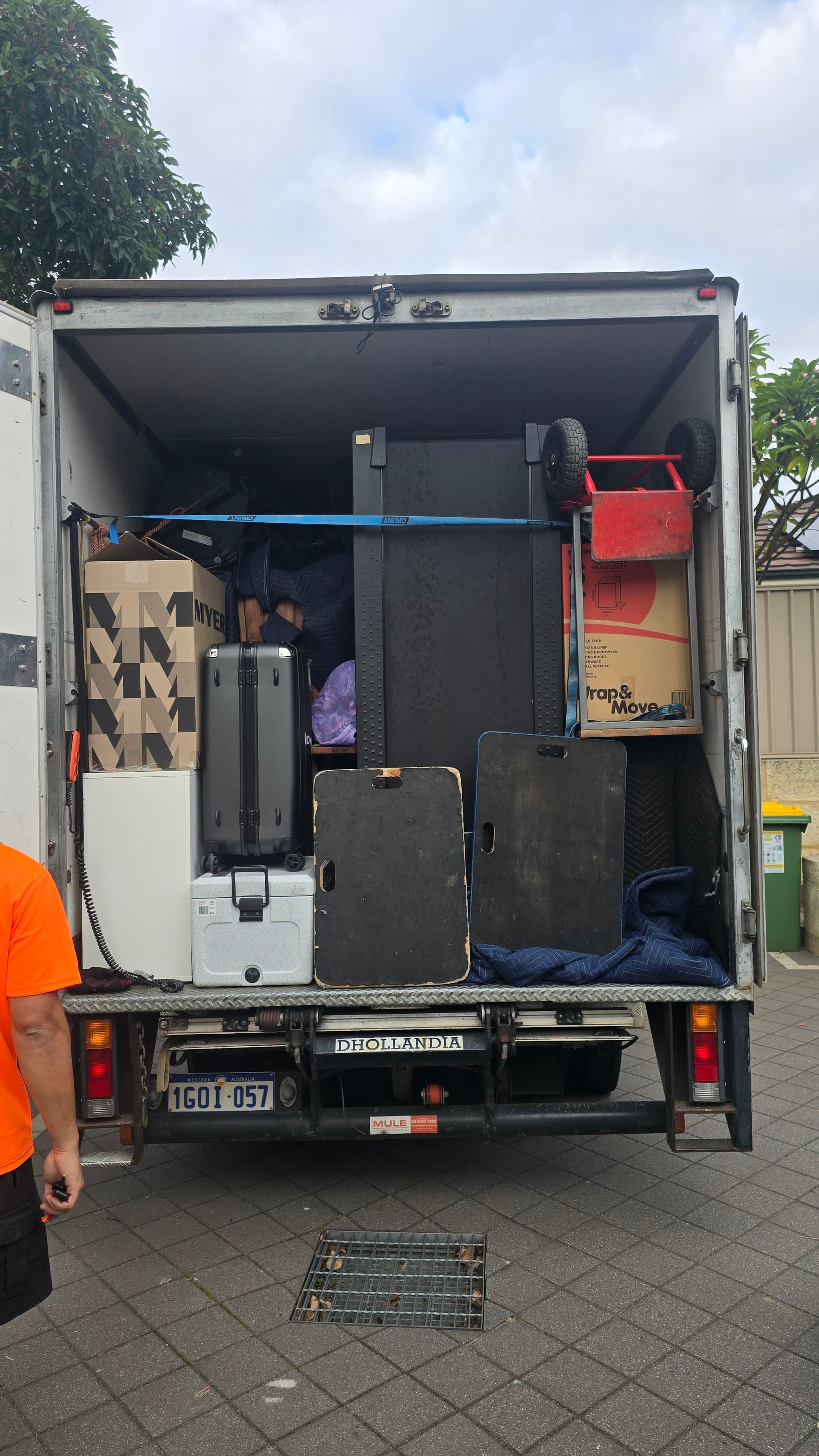 NP Movers work in Bertram