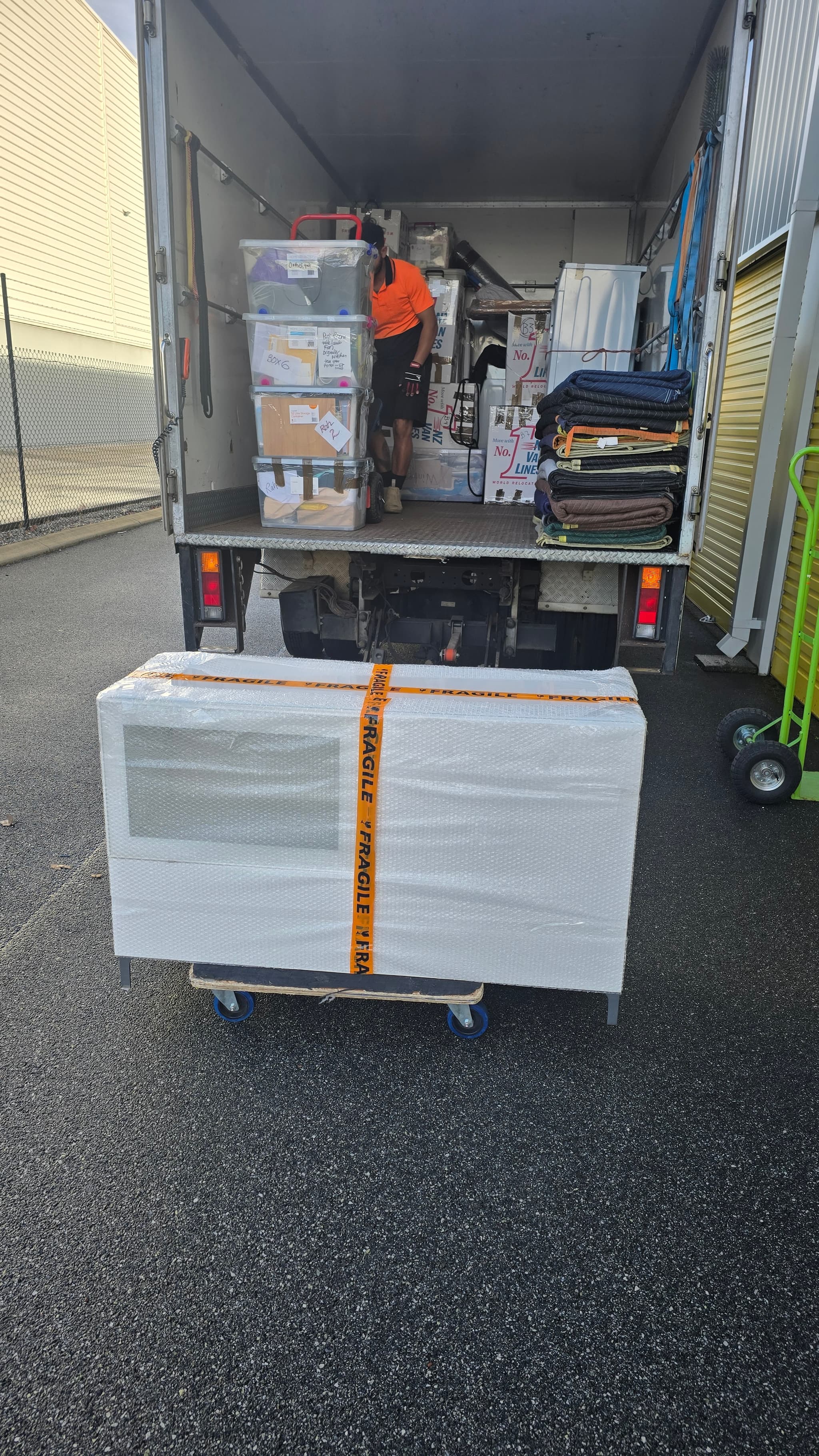 NP Movers work in Caversham