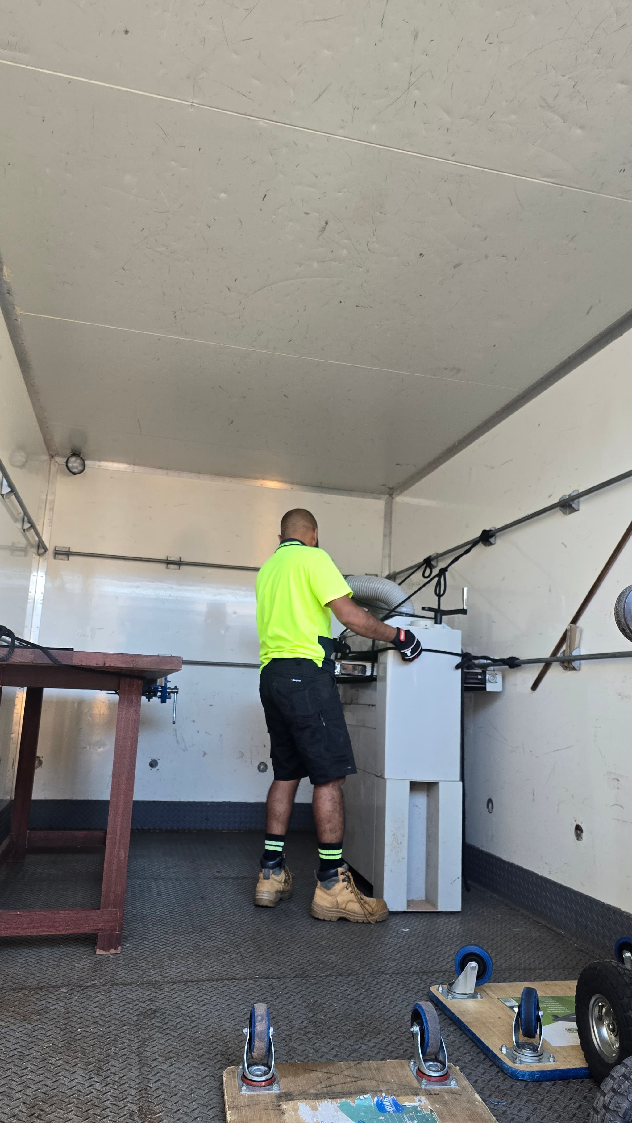 NP Movers work in Warnbro