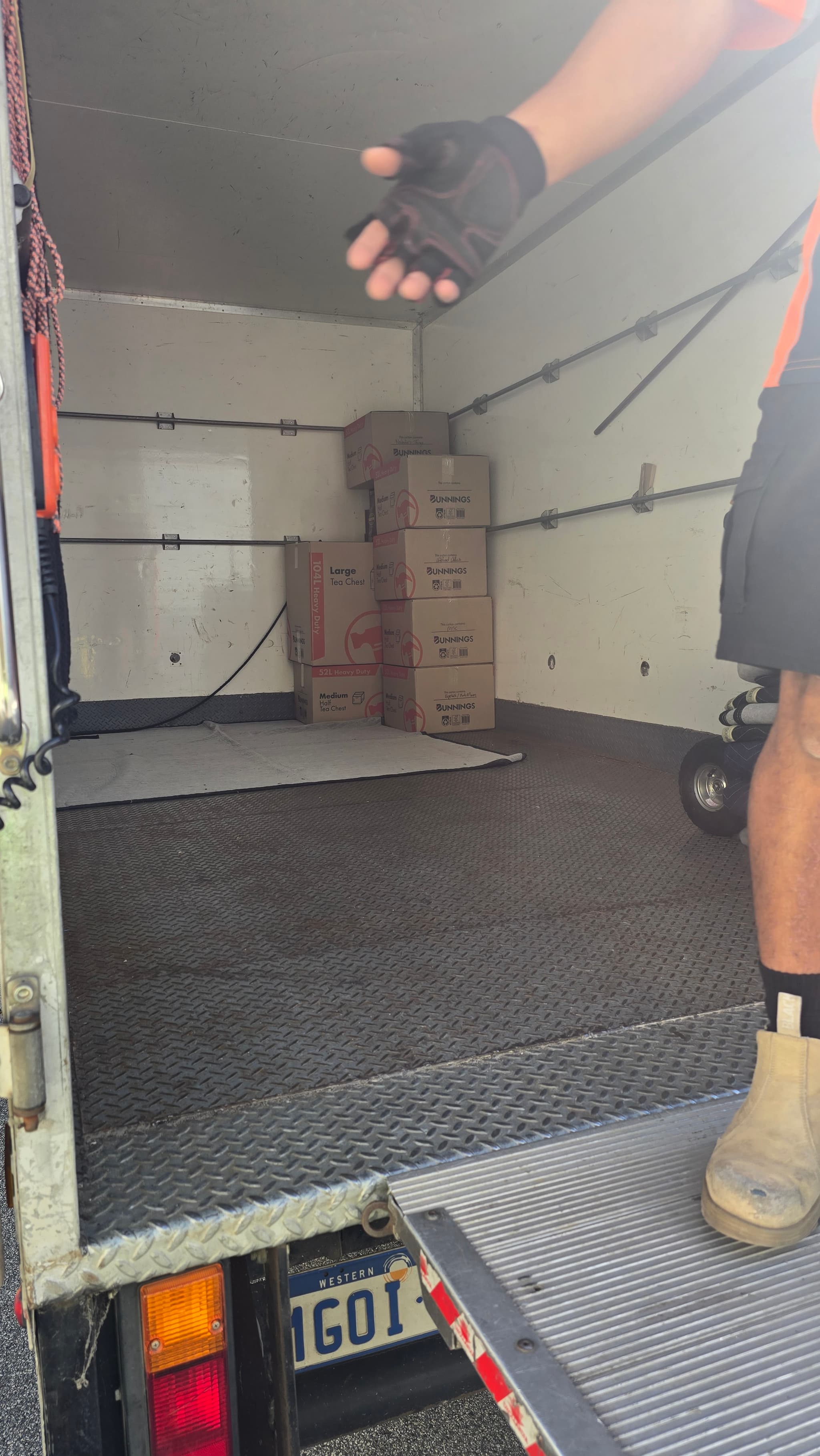 NP Movers work in Doubleview