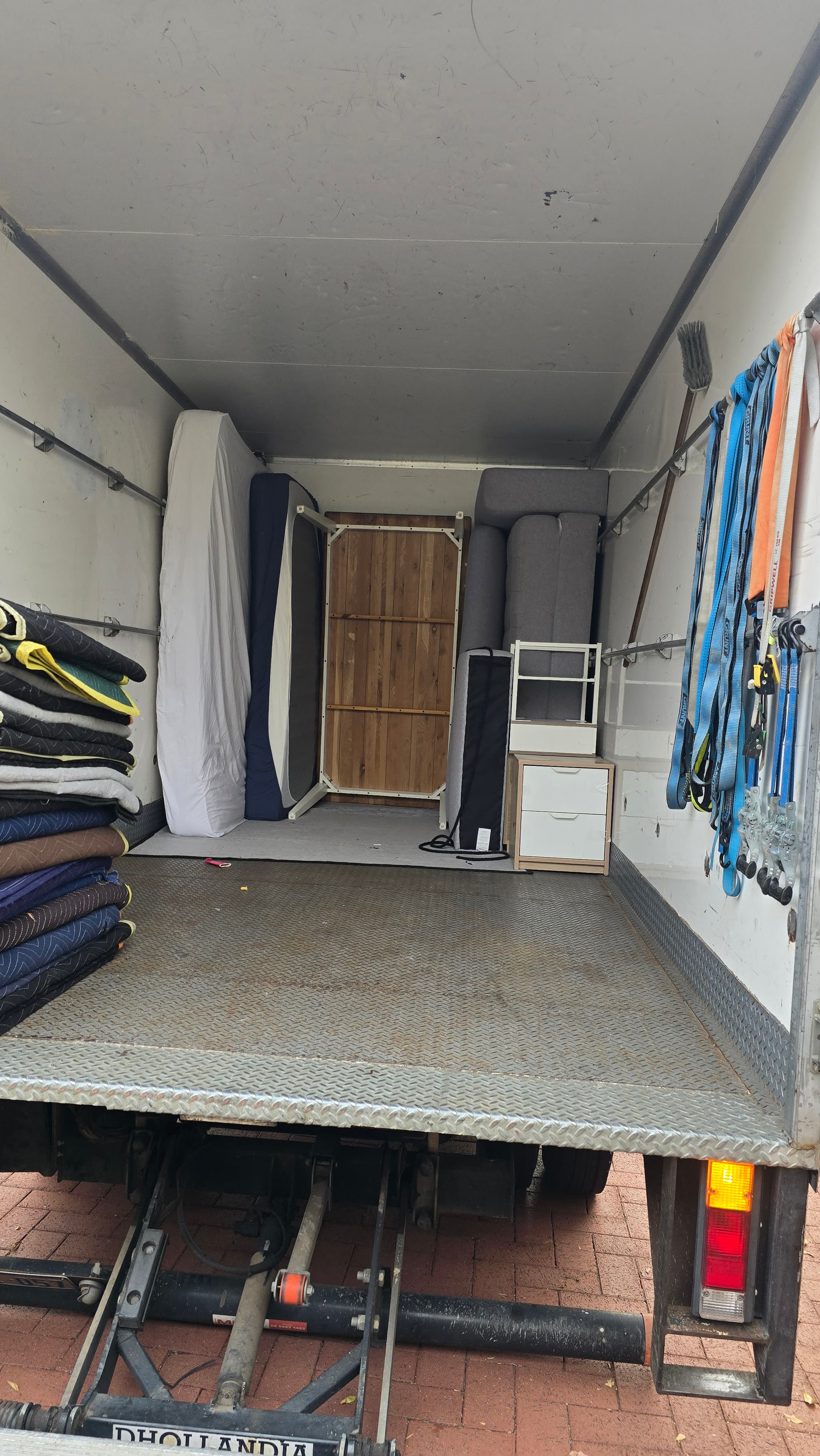 NP Movers work in Bertram