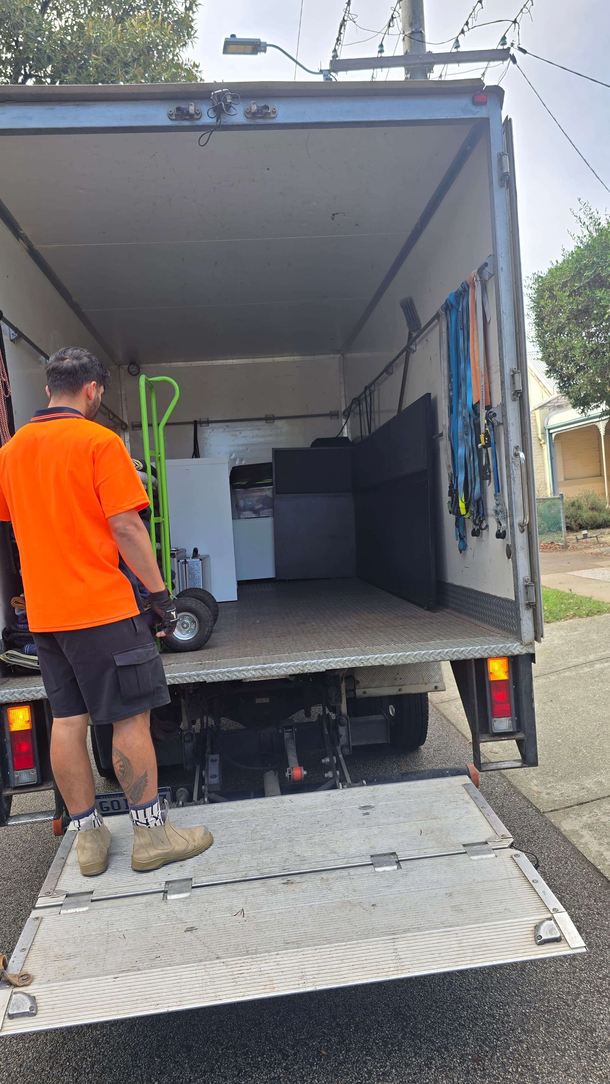 NP Movers work in Bertram