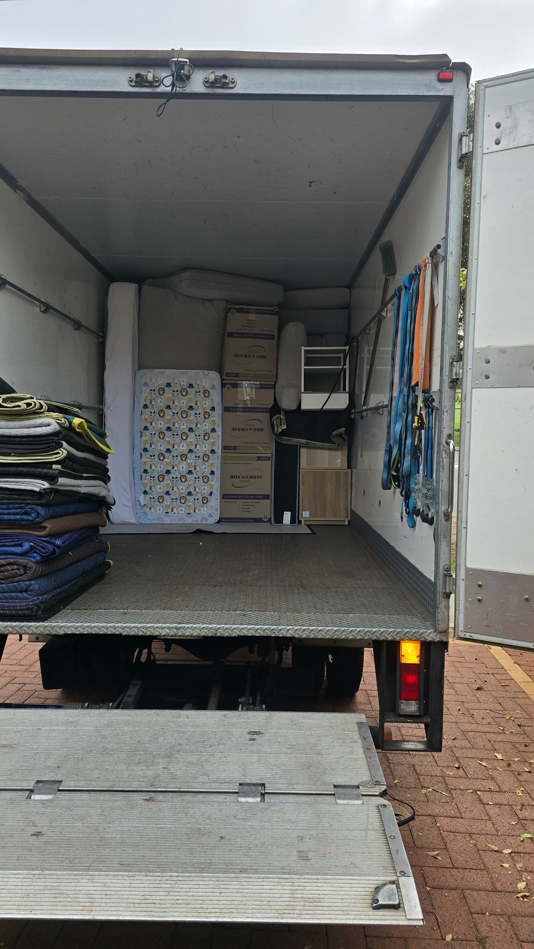 NP Movers work in Caversham