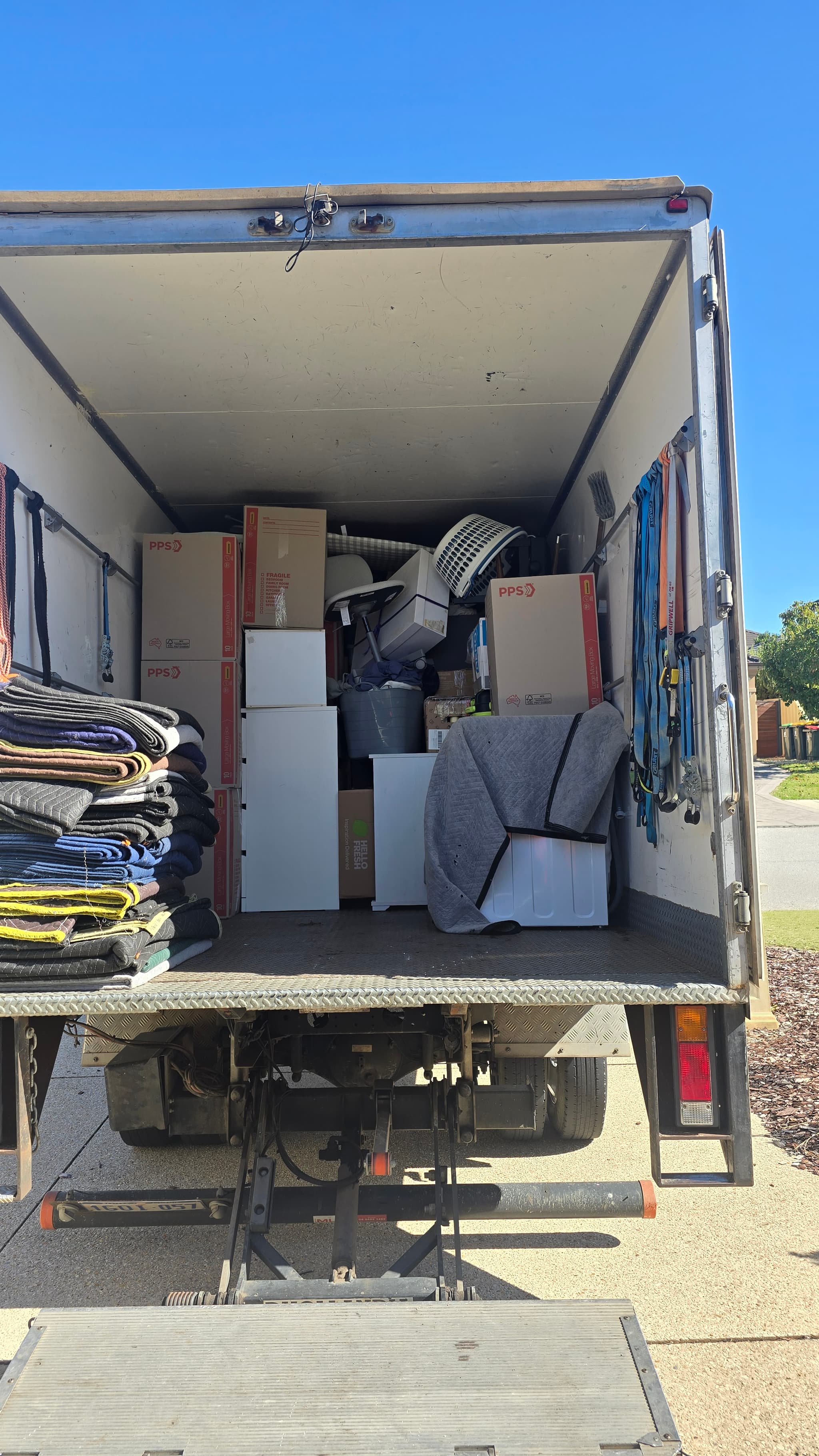 NP Movers work in Beeliar